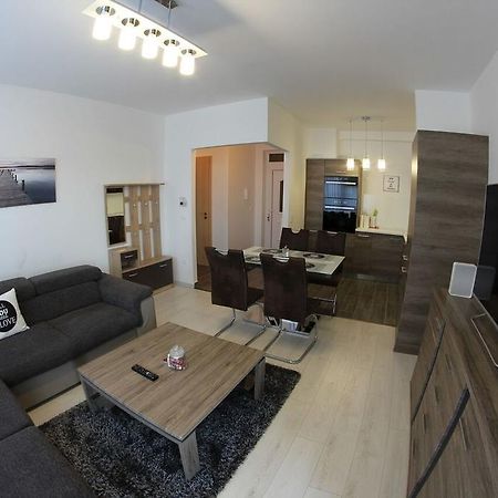 Urban Apartman Lejlighed Miskolc Eksteriør billede