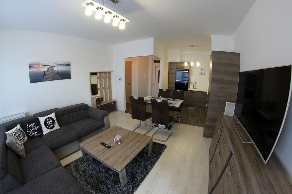 Urban Apartman Lejlighed Miskolc Eksteriør billede